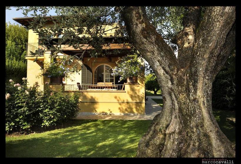 تختخواب و صبحانه Relais Di Alice  Adults Only