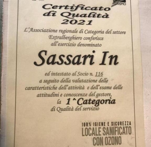 تختخواب و صبحانه Sassari In