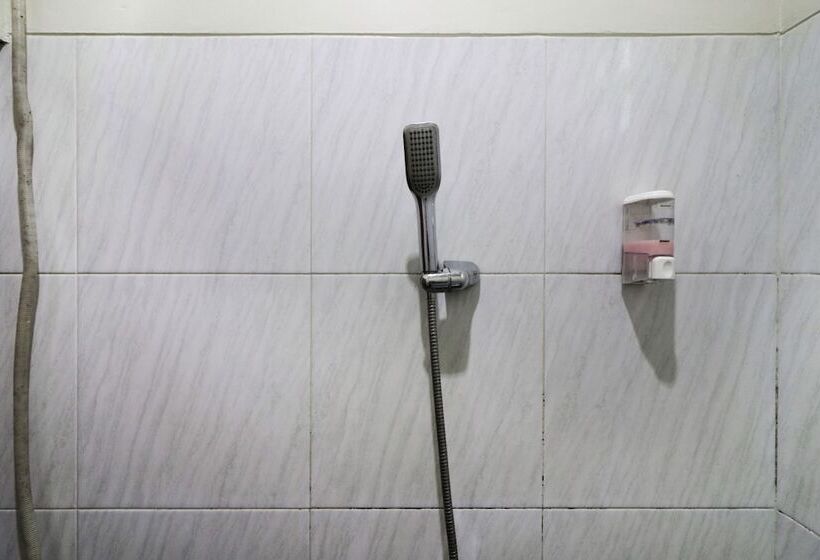 هتل Bantal Guling Pasar Baru