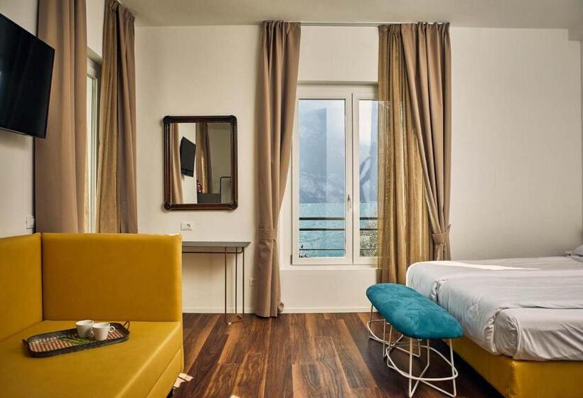 هتل Paradiso Conca D Oro