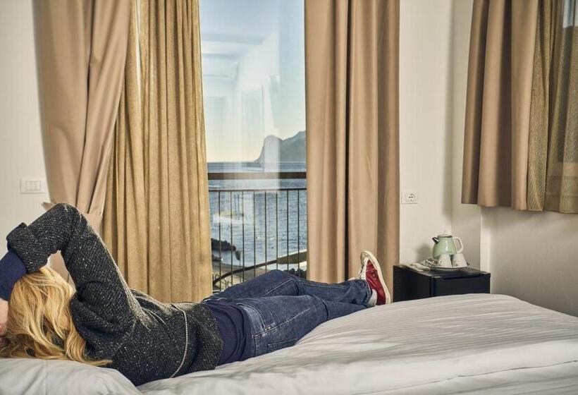 هتل Paradiso Conca D Oro