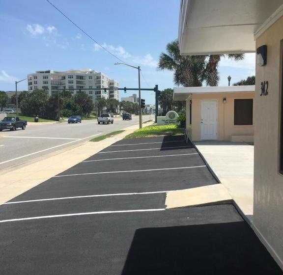 فندق على الطريق A1a Travel Inn