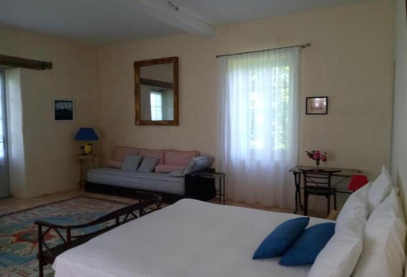 مبيت وإفطار Chateau De Champdolent