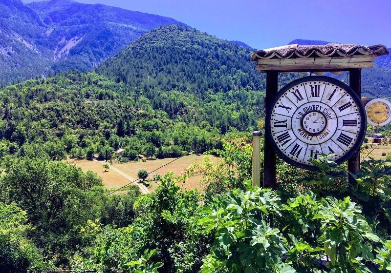 ベッドアンドブレックファースト Les Maquinols Estate