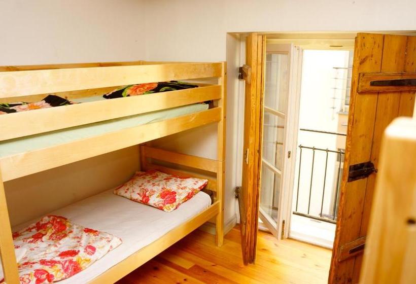 Doma Hostel