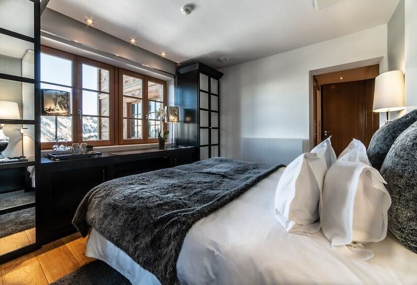 هتل Hôtel Le Strato