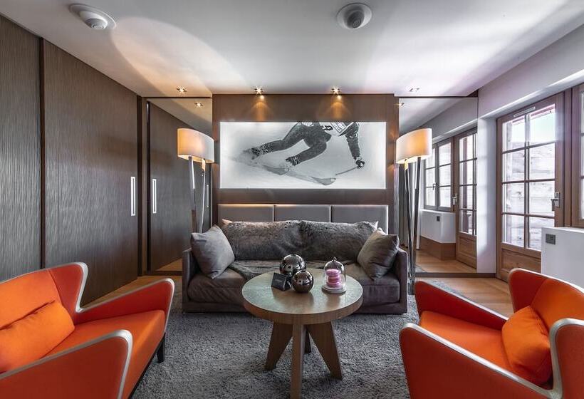 هتل Hôtel Le Strato