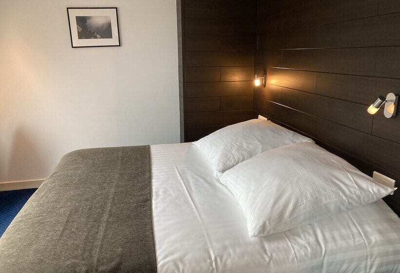 בית מלון כפרי The Originals City, Hôtel Du Château, Pontivy