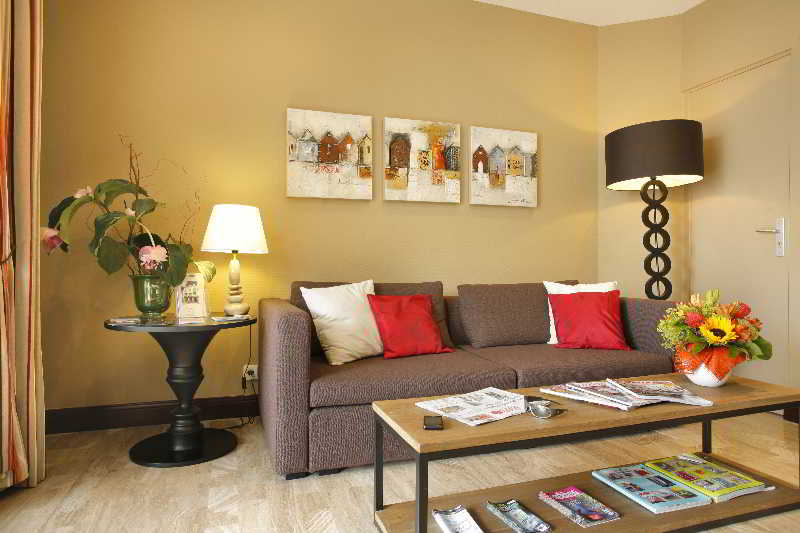 בית מלון כפרי The Originals City, Hôtel Du Château, Pontivy