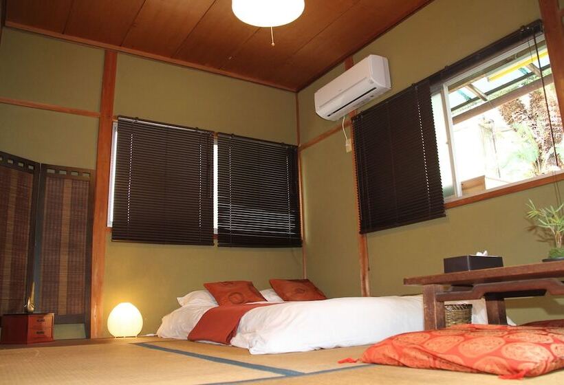 بنسيون Wakayama Guest House Shido