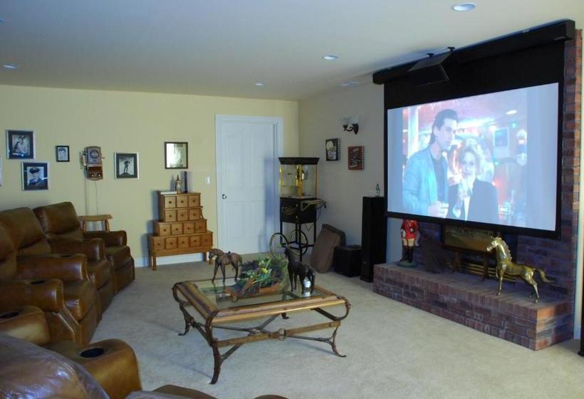 Bed and Breakfast Bluegrass Country Estate