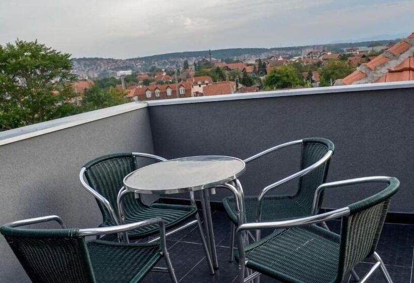 هتل Apartments Good Night