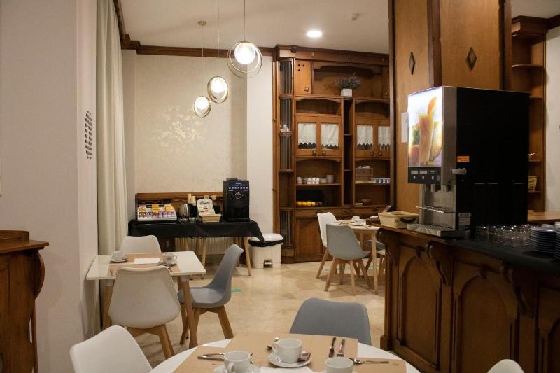 בית מלון כפרי Hostal Alda Rio Duero