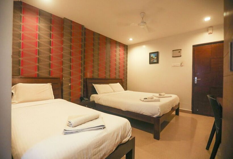 בית מלון כפרי Ulo Aravindar Residency