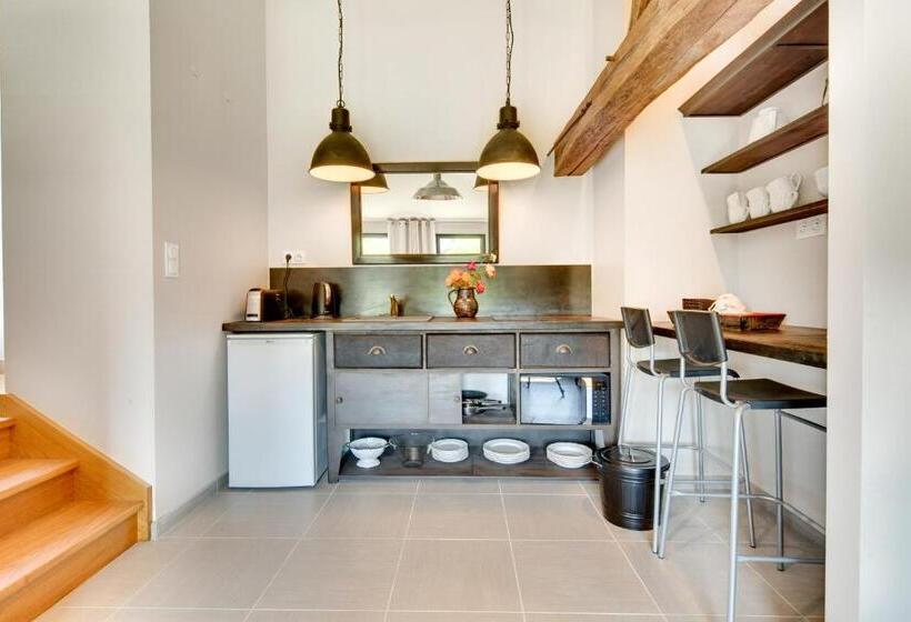 Château De Candes   Art & Spa