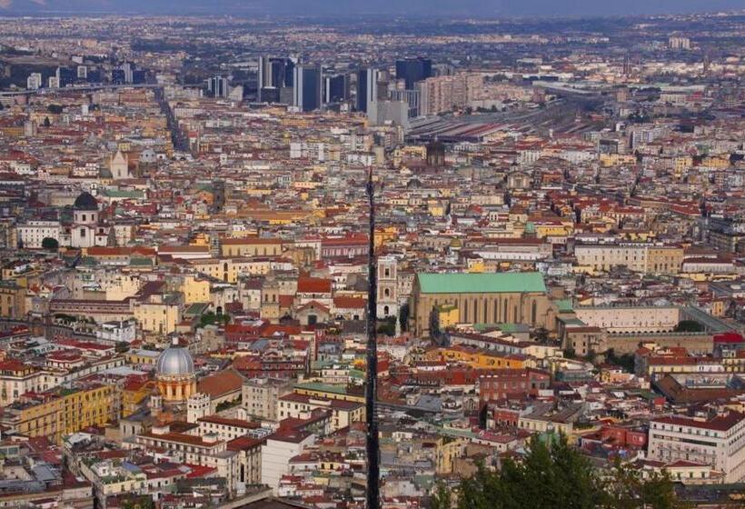 تختخواب و صبحانه Napoli Experience