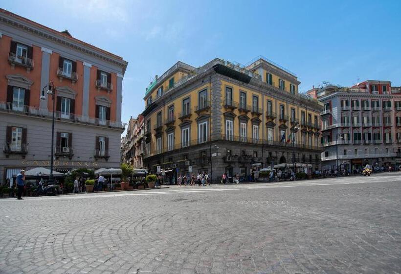 تختخواب و صبحانه Napoli Experience