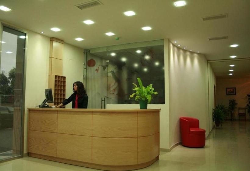 مسافرخانه Noriega