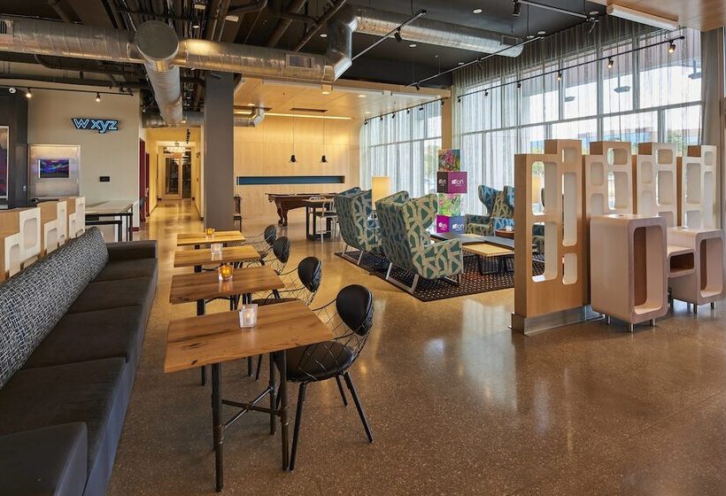 هتل Aloft Cleveland Airport