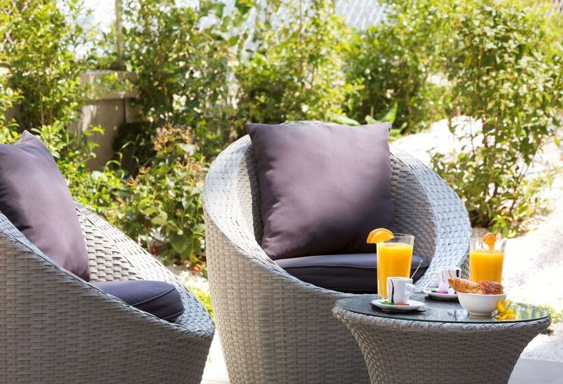 هتل Best Western Hôtel Journel Saint Laurent Du Var