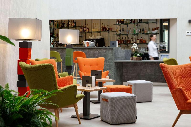 هتل Best Western Plus Hôtel Escapade Senlis