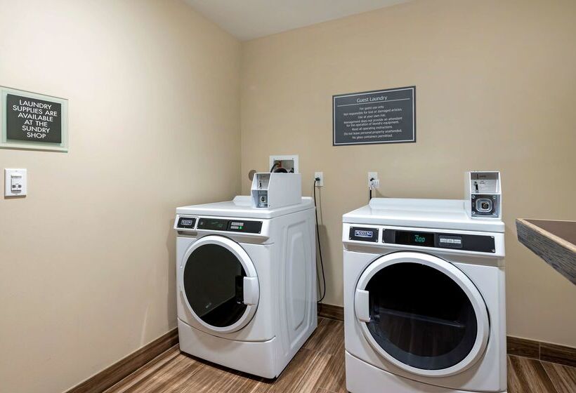 Best Western Plus Centralia Hotel & Suites