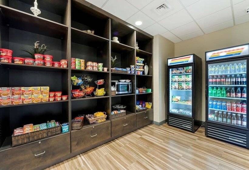 Best Western Plus Centralia Hotel & Suites