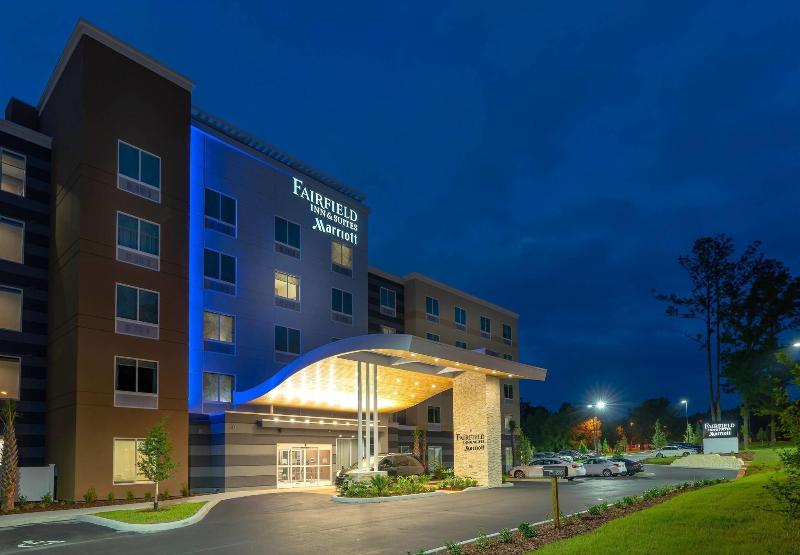 בית מלון כפרי Fairfield Inn & Suites By Marriott Gainesville I 75