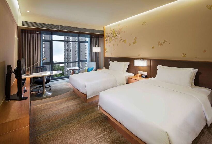 Отель Hilton Garden Inn Shiyan