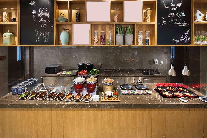 Отель Hilton Garden Inn Shiyan