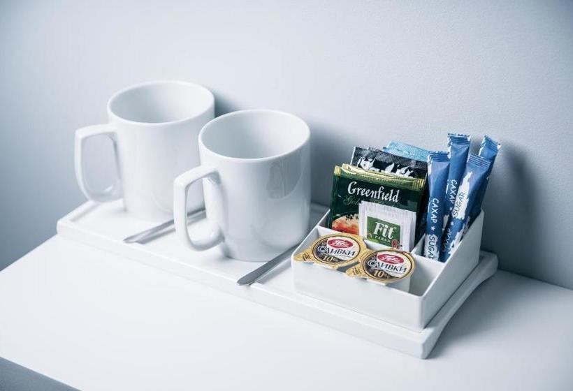 בית מלון כפרי Holiday Inn Express Moscow  Sheremetyevo Airport, An Ihg