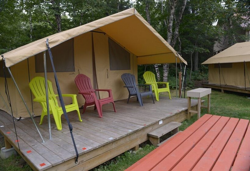 בית מלון כפרי Les Prets A Camper Du Camping Tadoussac