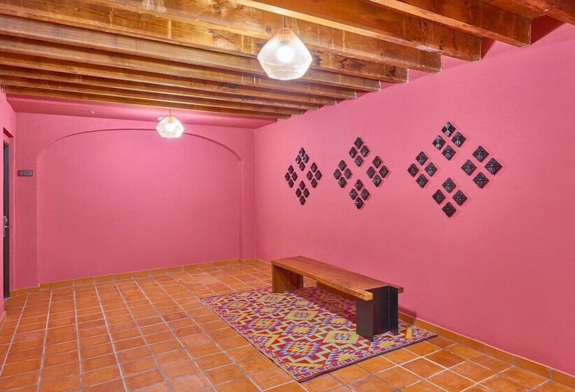 هتل City Centro By Marriott Oaxaca