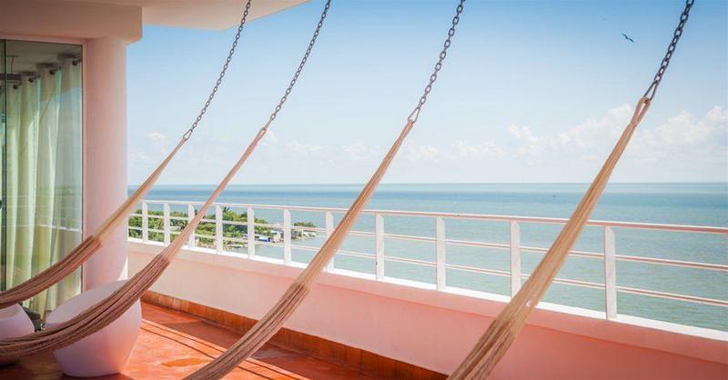 בית מלון כפרי Fiesta Inn & Loft Ciudad Del Carmen