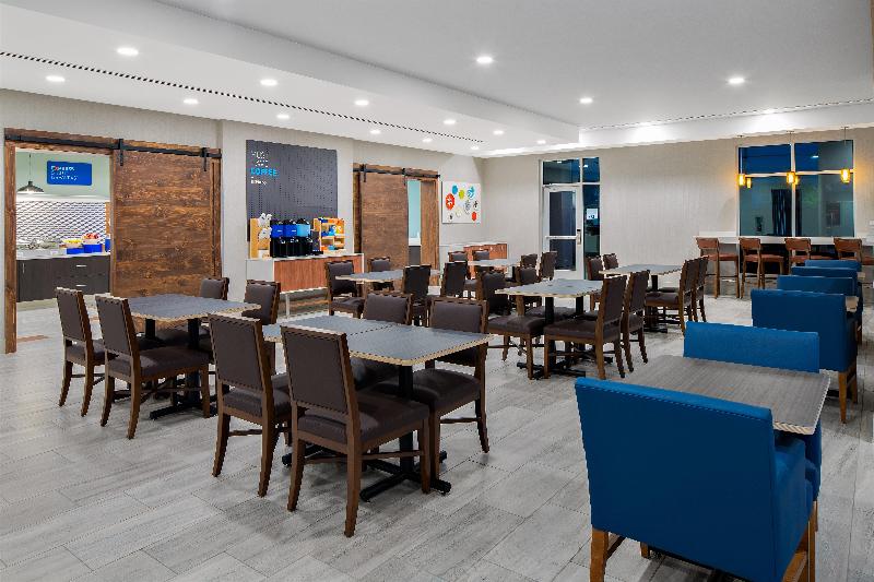 فندق Holiday Inn Express & Suites Lubbock Central   Univ Area, An Ihg