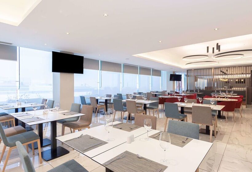 호텔 NH Monterrey La Fe