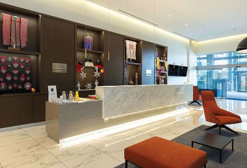 호텔 NH Monterrey La Fe