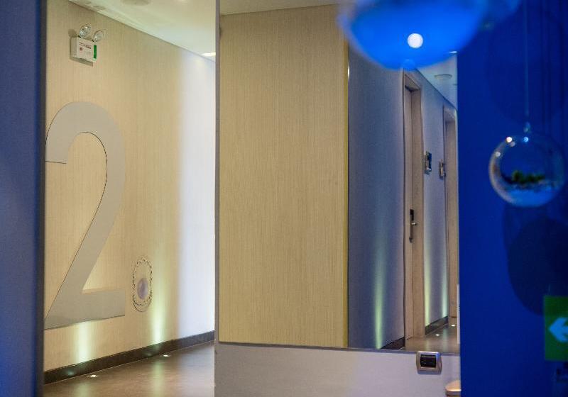 هتل Perla Suite Santa Marta