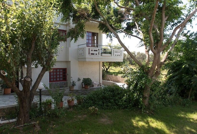 هتل Proimos Apartments