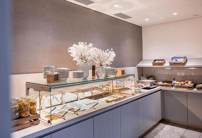 ホテル Restaurant La Siala