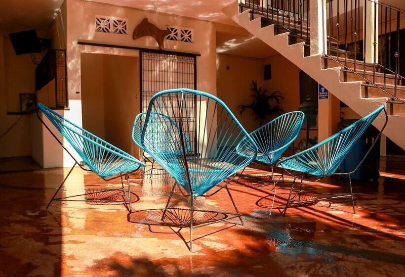 هتل Rivera Del Mar