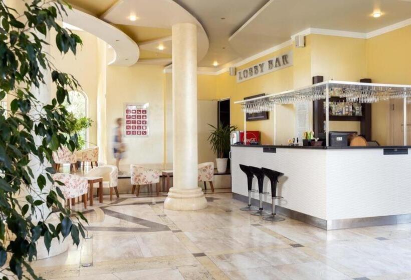 هتل Rome Palace Deluxe   All Inclusive Premium