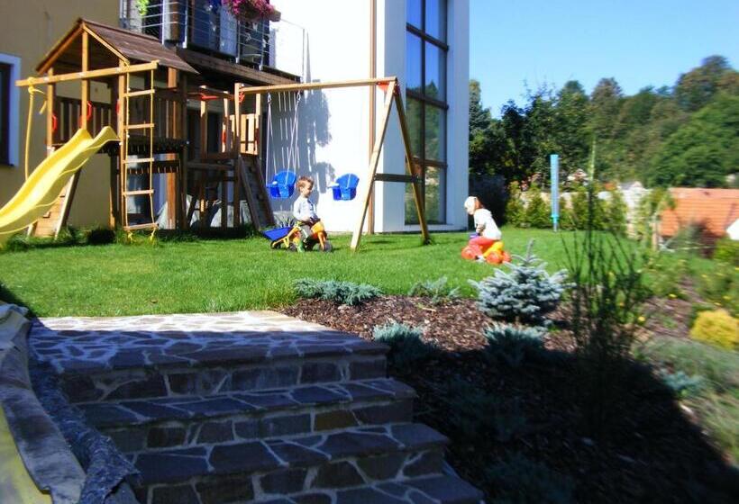 פנסיון Penzion Delanta