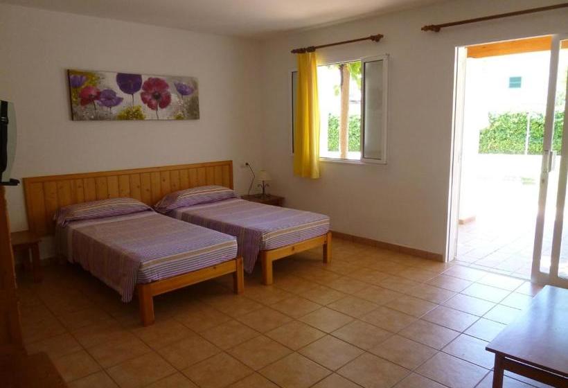 Apartamentos Playa Calan Blanes