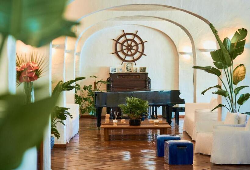 هتل Approdo Resort Thalasso Spa