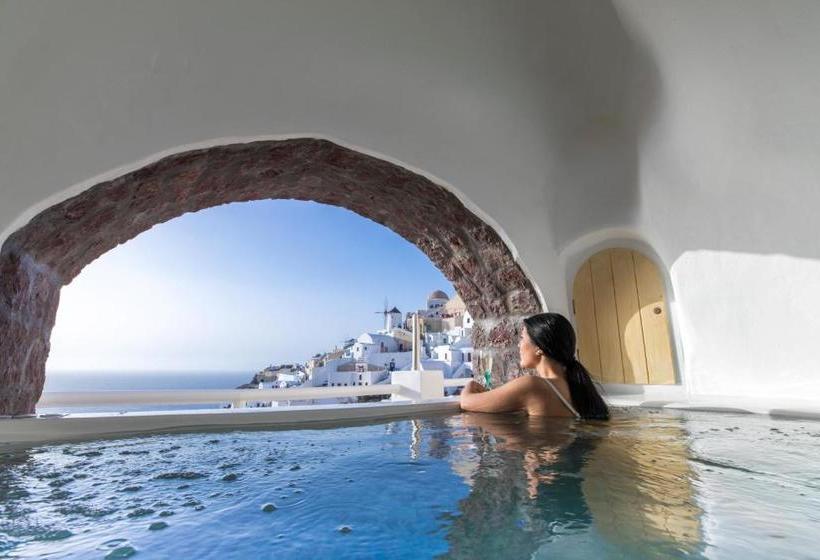 هتل Art Maisons Oia Castle