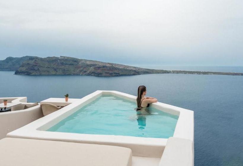 هتل Art Maisons Oia Castle