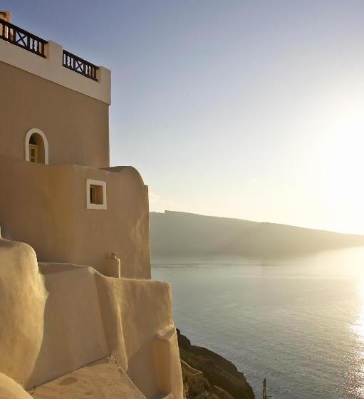 هتل Art Maisons Oia Castle