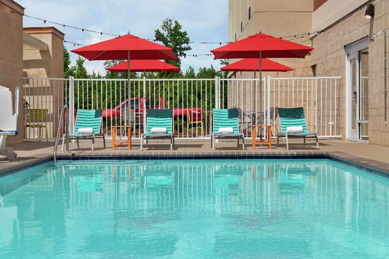 בית מלון כפרי Home2 Suites By Hilton Savannah Airport