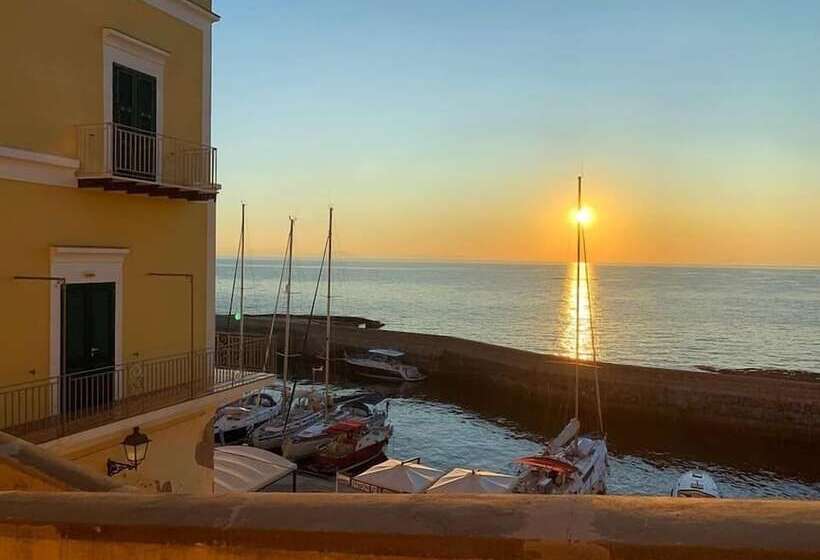 فندق Isolabella